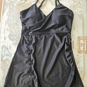 Medium Black Swim Tankini Top